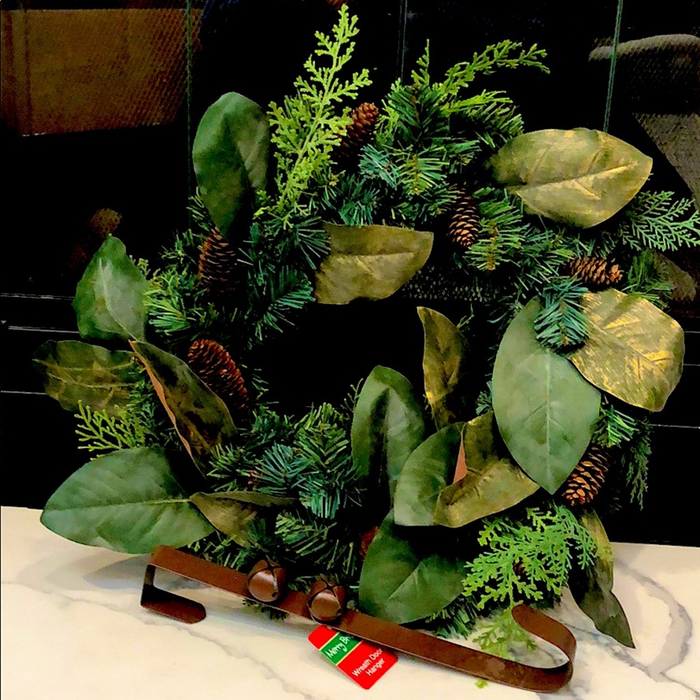*SET* NWOT Pinecone Christmas Wreath & Door Hanger